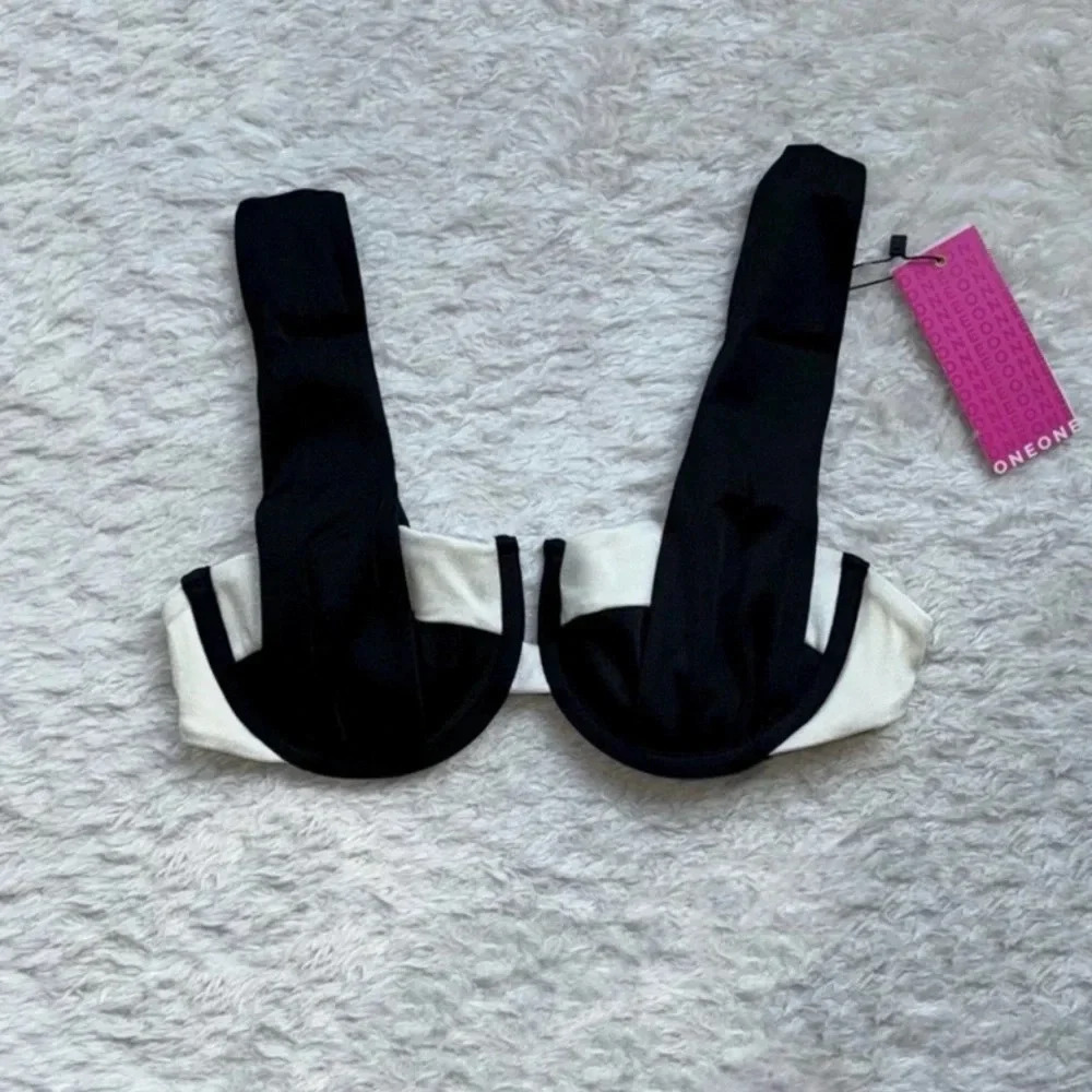 NWT OneOne Swimwear Bikini *Top Only* Cape Amanda Black White Monochrome NEW